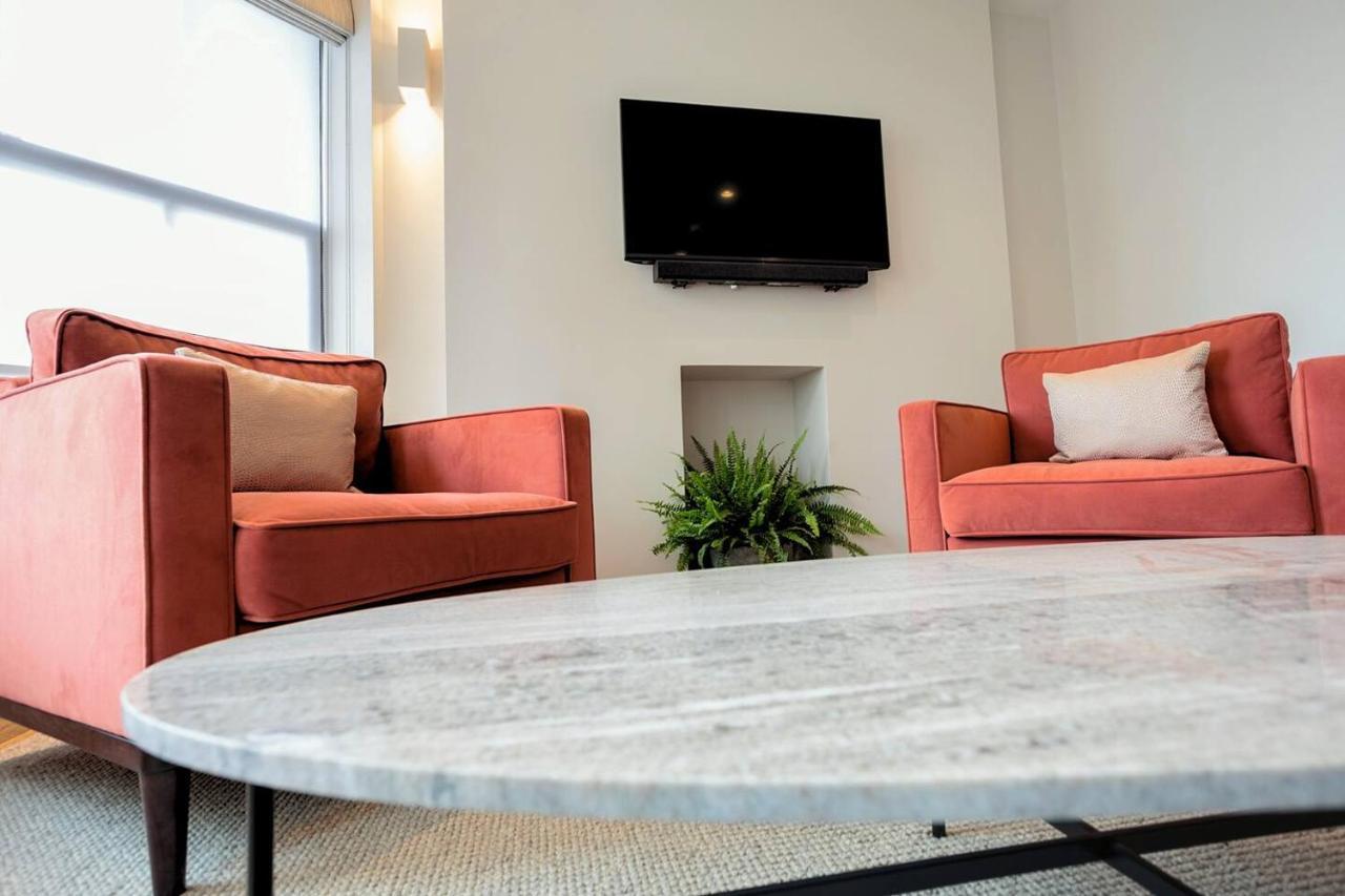 Sohot Stays The Royal Suite Harbour Views Sleeps 4 Ramsgate Bagian luar foto
